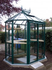 Robinsons Renaissance 5ft7 x 7ft7 Green **PACKAGE**